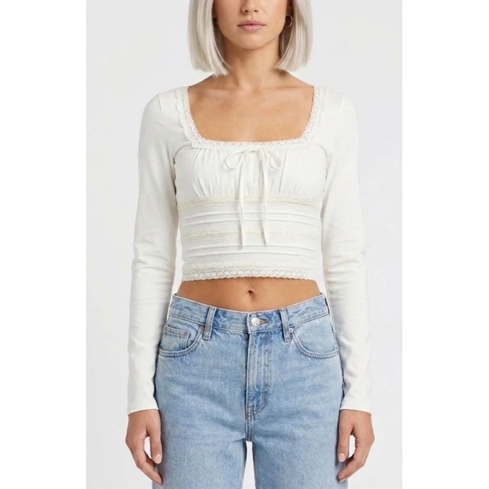 Free People Ivory Lace Trim Long Sleeve Crop Top Milkmaid Square Neck Size M NEW